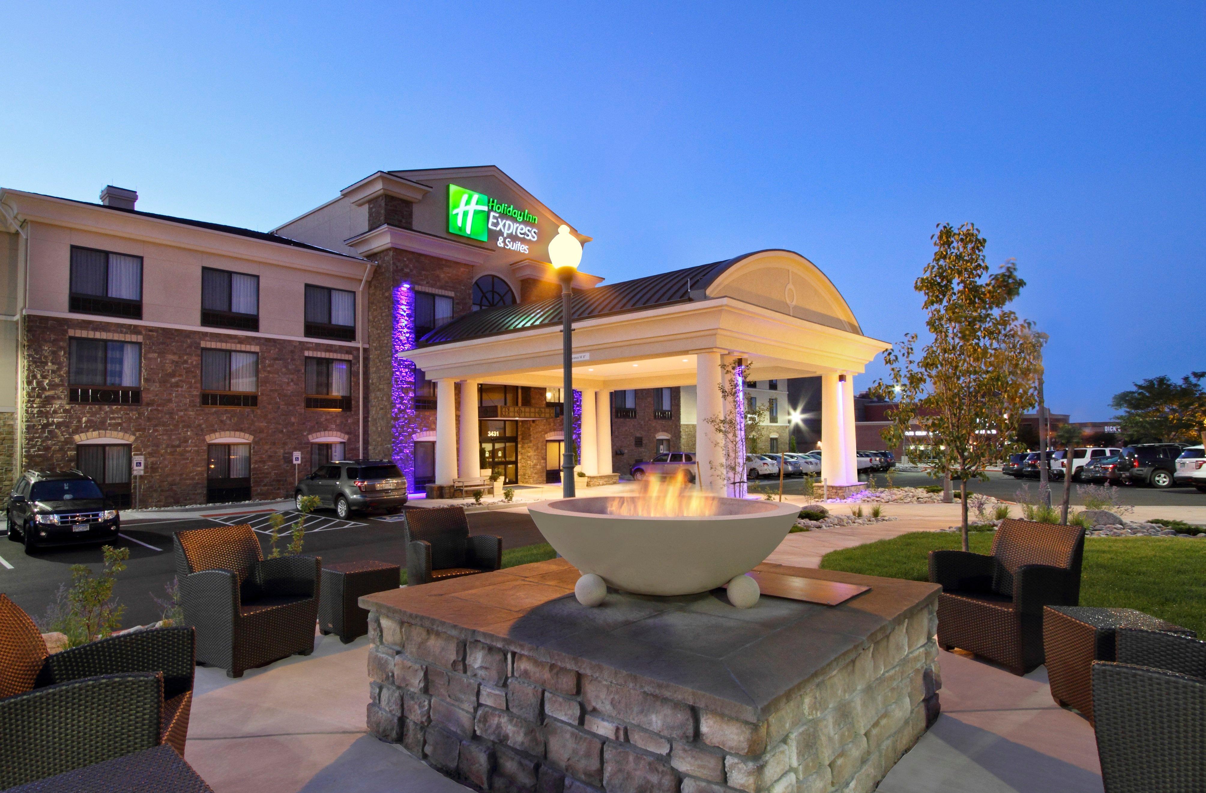 Holiday Inn Express - Colorado Springs - First & Main, An Ihg Hotel Exterior photo